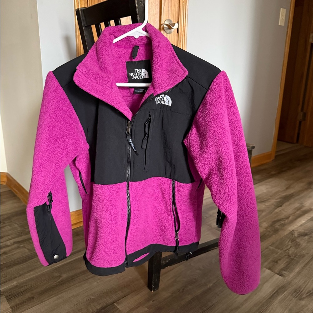 The North Face Women's Fuchsia Retro Denali Jacket!